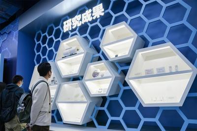 東莞大科學裝置集群助力新能源產(chǎn)業(yè)，650公里續(xù)航鋰電池租賃服務(wù)引領(lǐng)高質(zhì)量發(fā)展